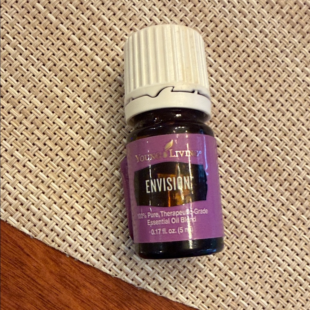 Young Living Envision Essential oil 0.17 fl oz